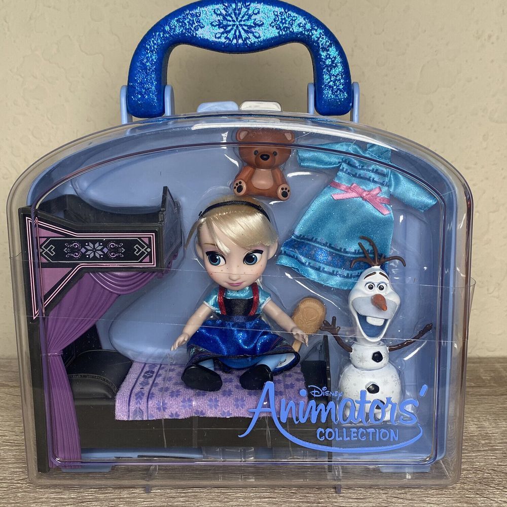 DISNEY ANIMATORS FROZEN ELSA‎ MINI DOLL PLAYSET 5" THE DISNEY STORE NWT NEW!